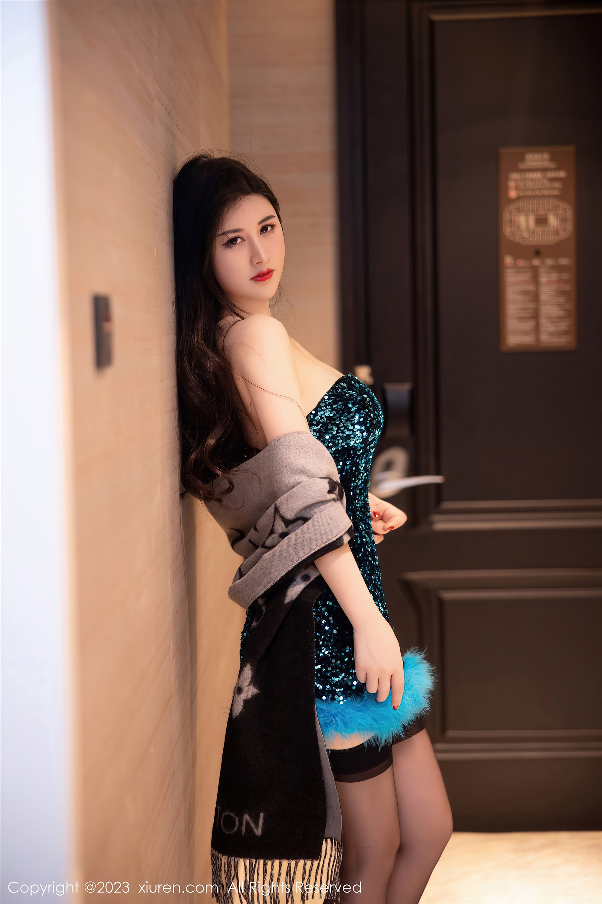 XiuRen秀人网  2023.03.08 NO.6384 诗诗kiki